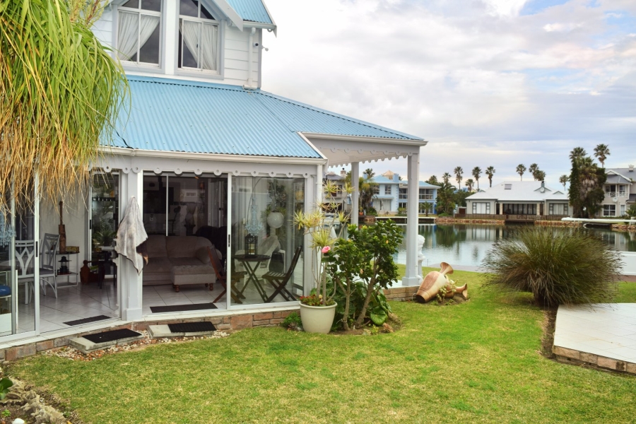 4 Bedroom Property for Sale in Marina Martinique Eastern Cape